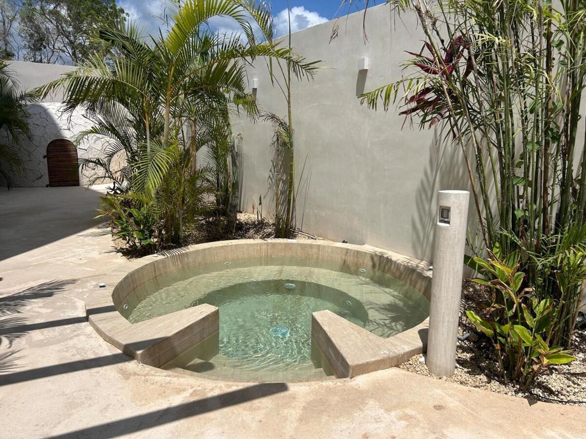 Your Ideal Retreat Gf Oasis With Pool Access For 3 Appartamento Tulum